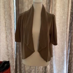 Super cute brown jacket 🧥 size XL